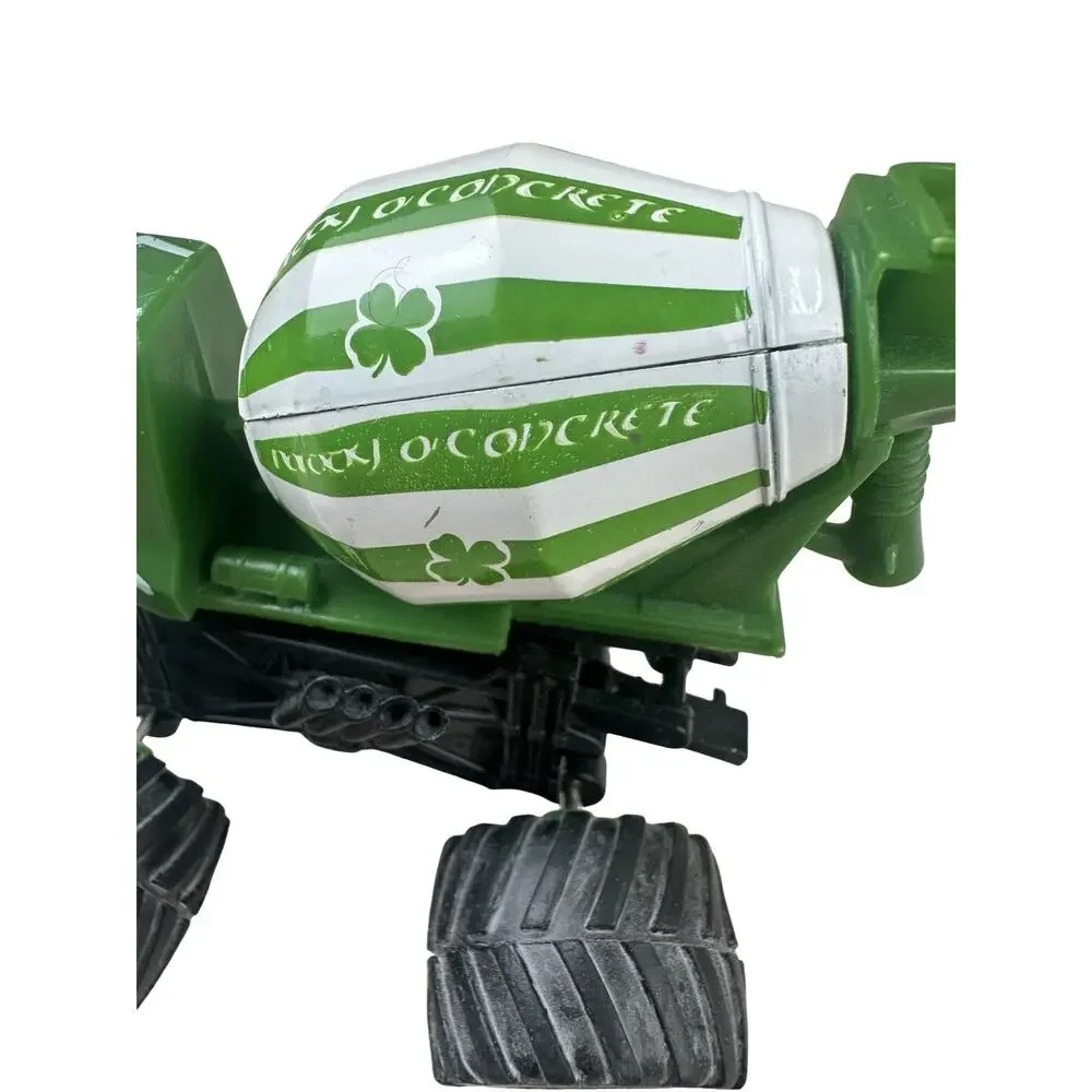 Disney Pixar Cars Toon Paddy O'Concrete Monster Truck 1:43 Disney Store